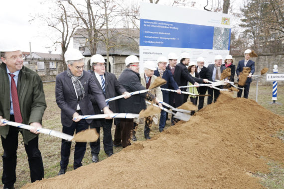 Neuer Medienkanal für Uniklinikum als Voraussetzung für Straßenbahnverlängerung